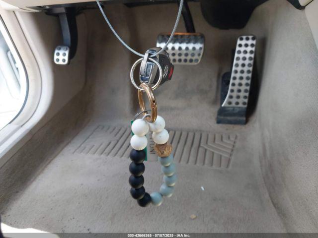 Mercedes-Benz E-Class 4matic Image 7