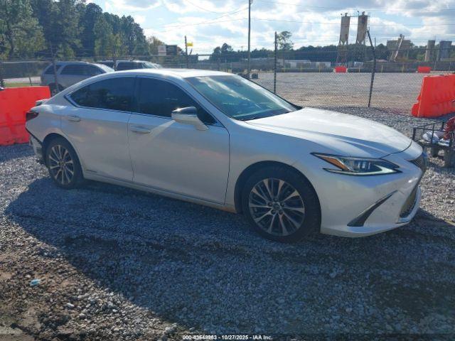  Salvage Lexus Es