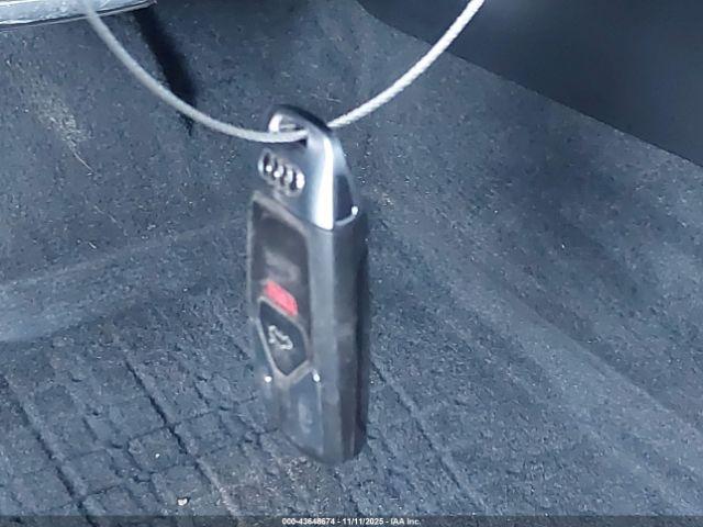 Audi TT 2.0t Image 11