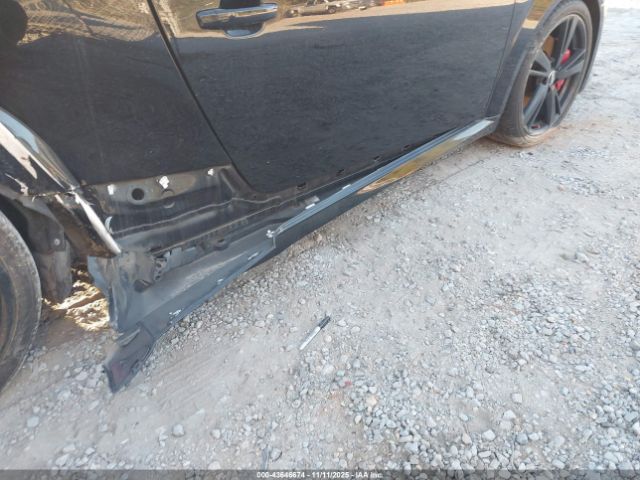 Audi TT 2.0t Image 2