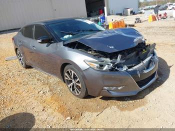  Salvage Nissan Maxima