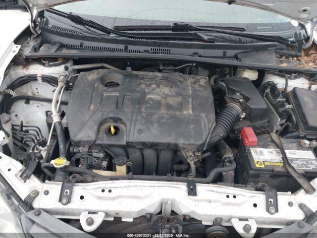 Toyota Corolla Le Image 9