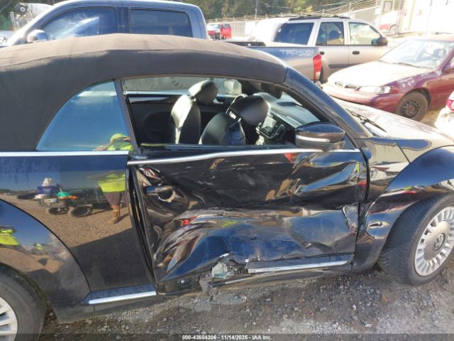 Volkswagen Beetle 1.8t Se Image 12