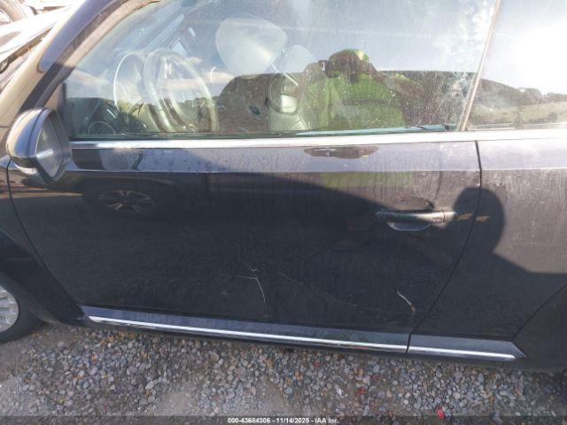 Volkswagen Beetle 1.8t Se Image 15