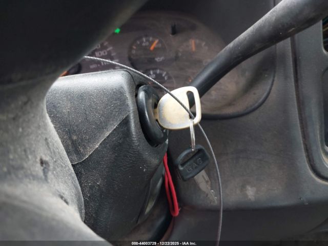 Chevrolet Silverado 1500 Ls Image 9