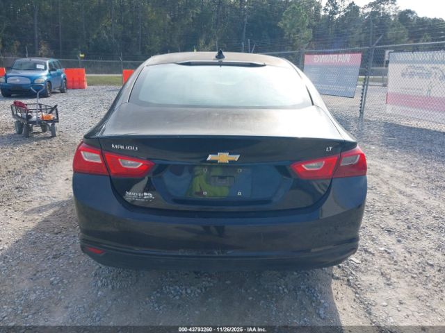 Chevrolet Malibu 1lt Image 12