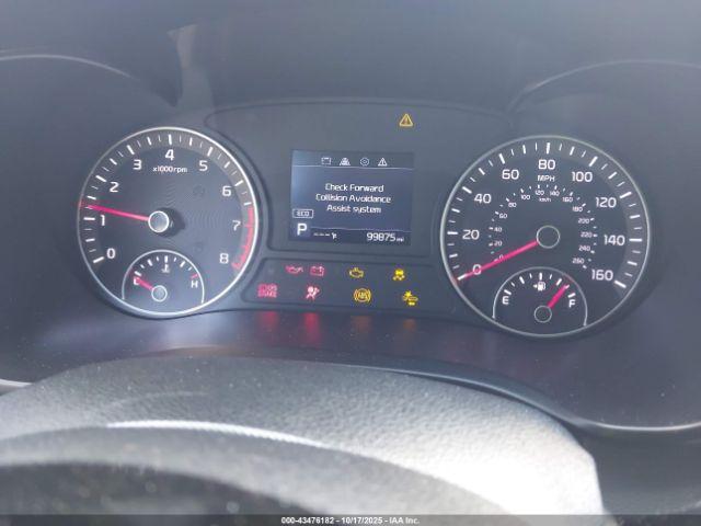 Kia Optima S Image 7