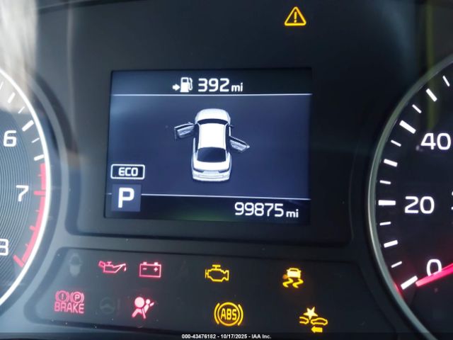 Kia Optima S Image 8