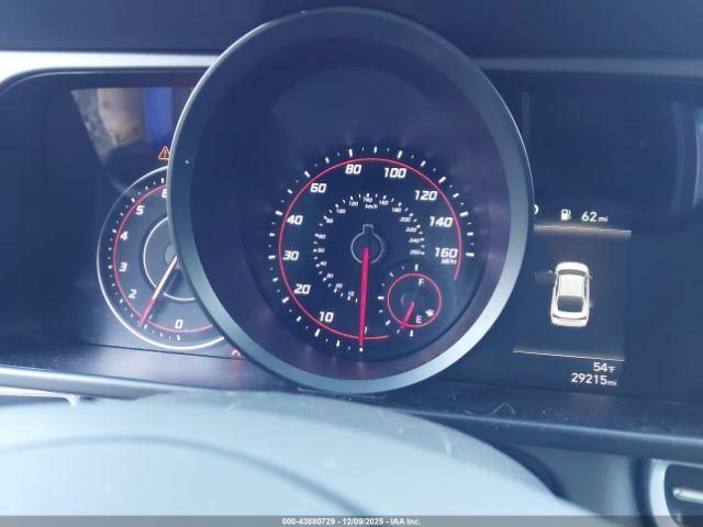 Hyundai ELANTRA Sel Image 2