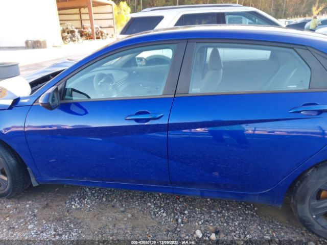 Hyundai ELANTRA Sel Image 13