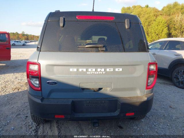 Ford Bronco Outer Banks Image 15
