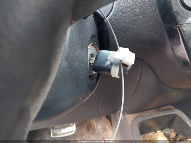 Mitsubishi Mirage Es Image 6