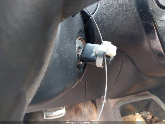 Mitsubishi Mirage Es Image 6