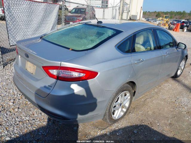 Ford Fusion Se Image 11