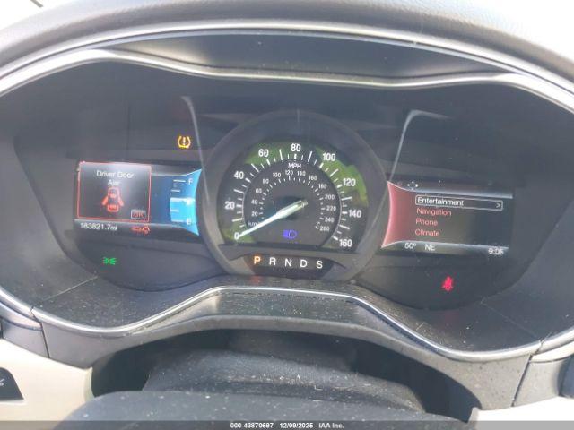 Ford Fusion Se Image 12