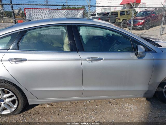 Ford Fusion Se Image 2