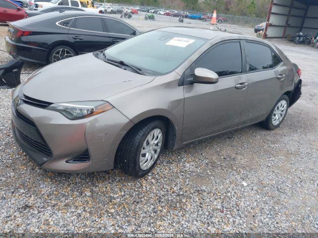 Toyota Corolla Le Image 12