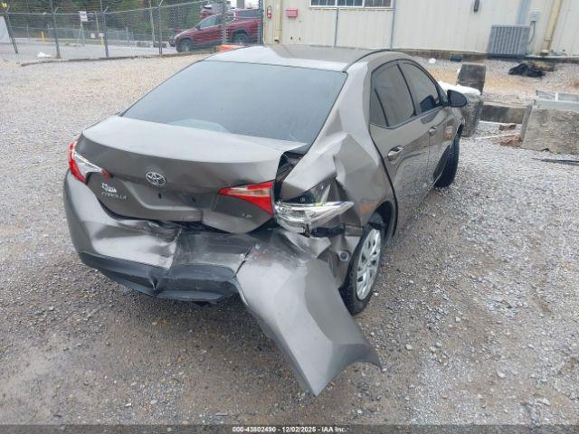 Toyota Corolla Le Image 14