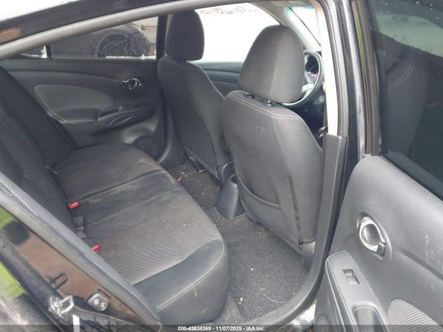Nissan Versa 1.6 Sv Image 13