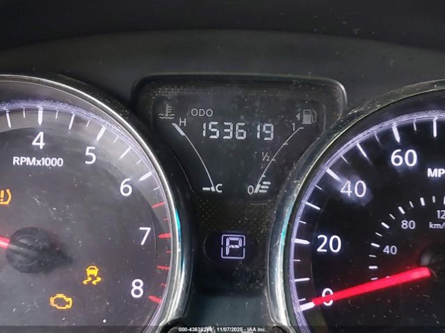 Nissan Versa 1.6 Sv Image 2