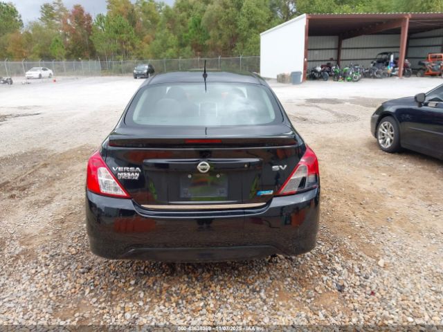 Nissan Versa 1.6 Sv Image 4