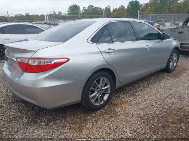 Toyota Camry Se Image 5