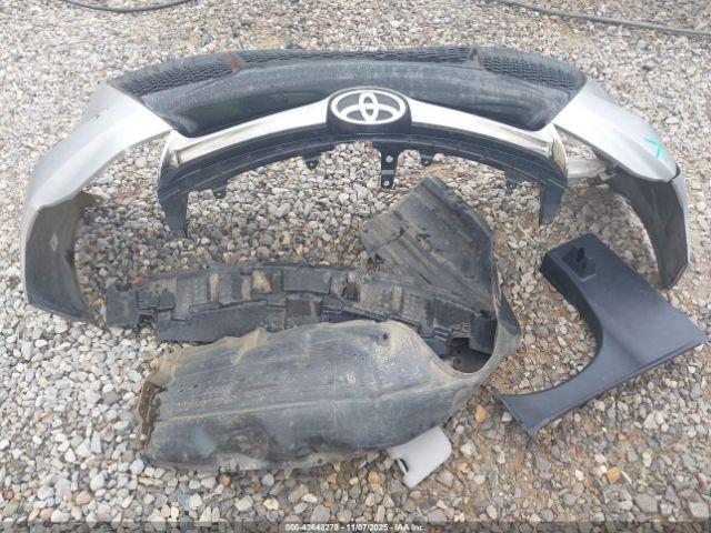 Toyota Camry Se Image 15