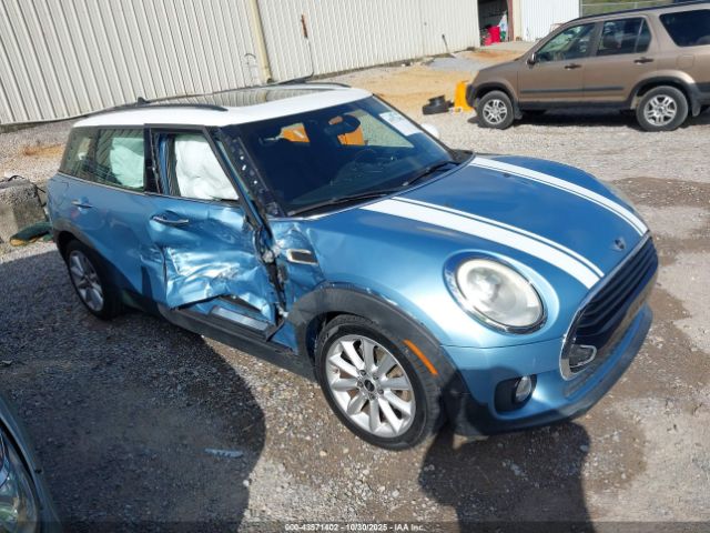 MINI Clubman Cooper Image 1