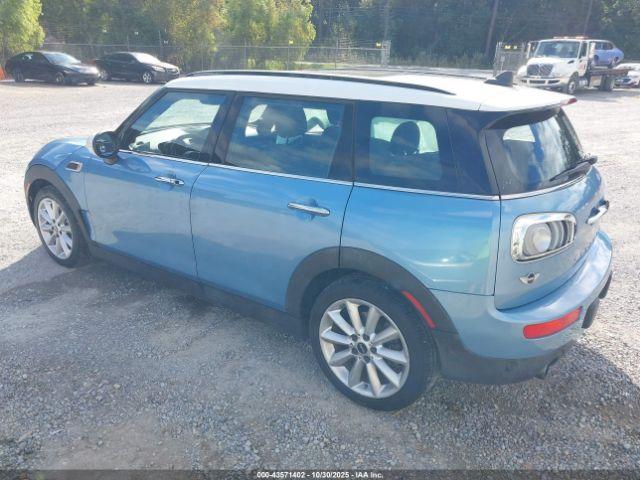 MINI Clubman Cooper Image 12