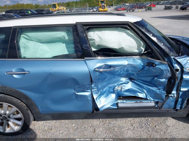 MINI Clubman Cooper Image 17