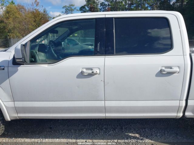 Ford F-150 Lariat Image 13