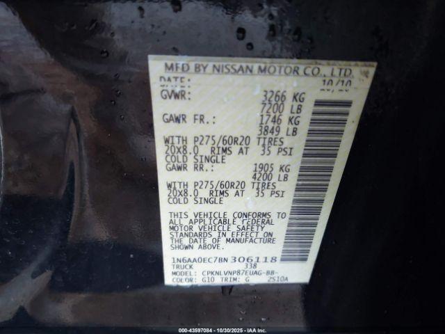 Nissan Titan Sl Image 16