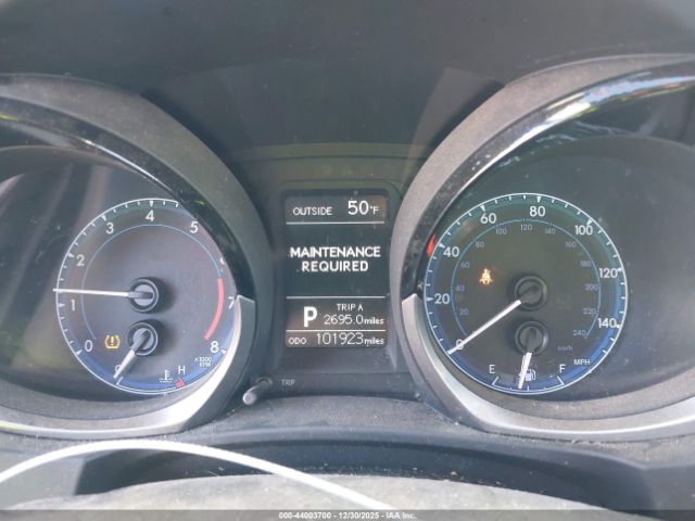 Toyota Corolla S Plus Image 11