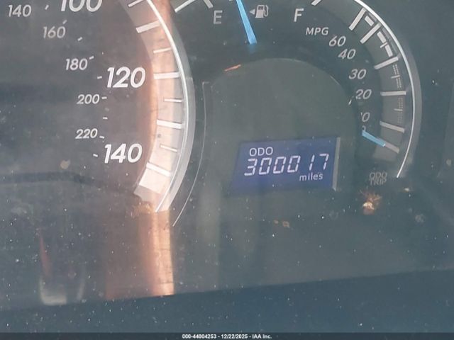 Toyota Camry Se Image 14