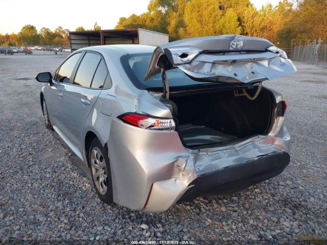 Toyota Corolla Le Image 10