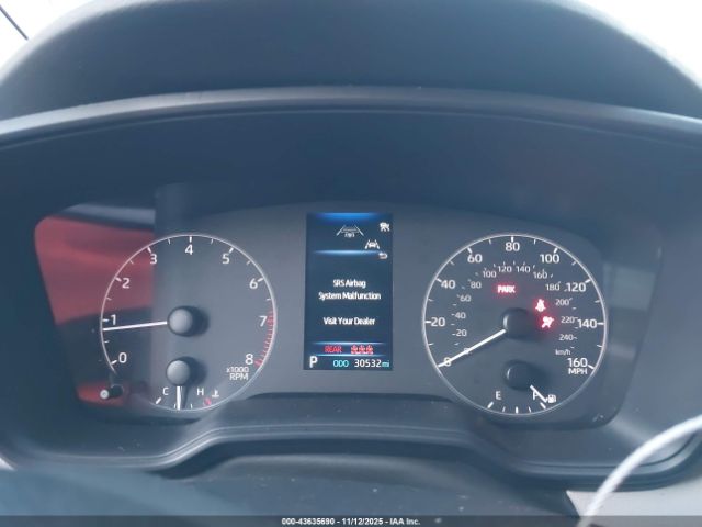 Toyota Corolla Le Image 6