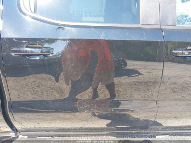 Chevrolet Silverado 1500 4wd  Short Bed Lt Trail Boss Image 12