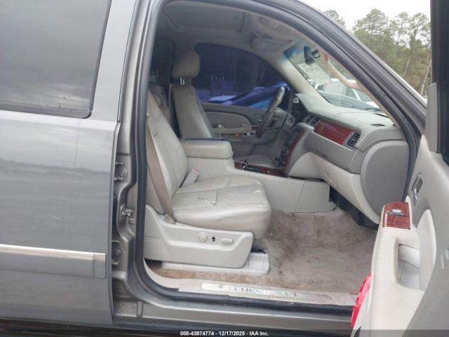 Chevrolet Tahoe Ltz Image 9