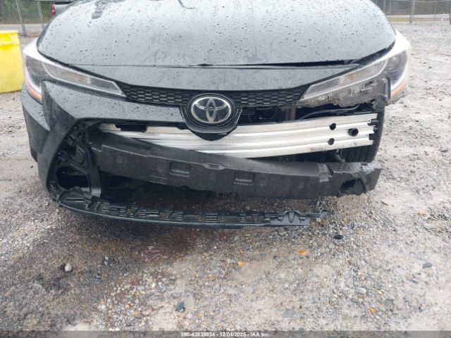 Toyota Corolla Le Image 7