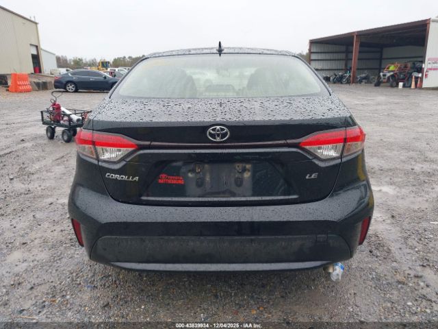 Toyota Corolla Le Image 2