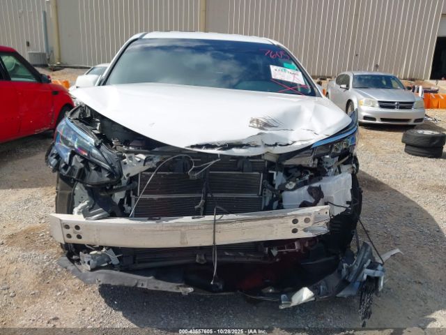 Toyota Sienna Le Image 10