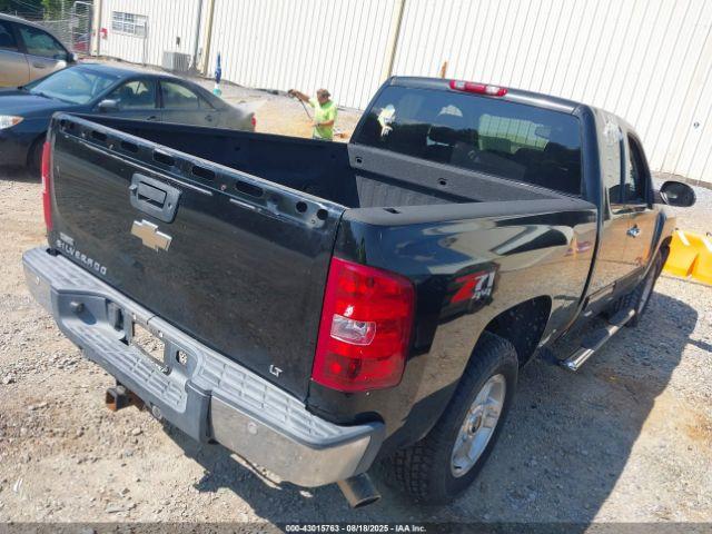 Chevrolet Silverado 1500 Lt Image 2