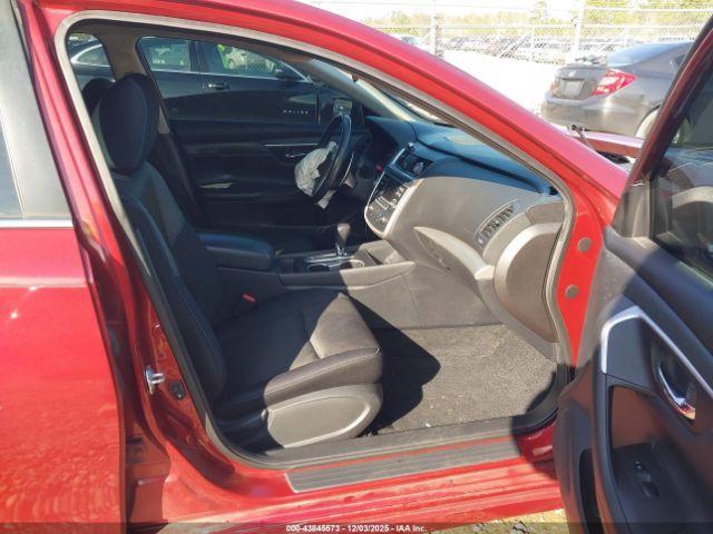 Nissan Altima 2.5 Sr Image 7