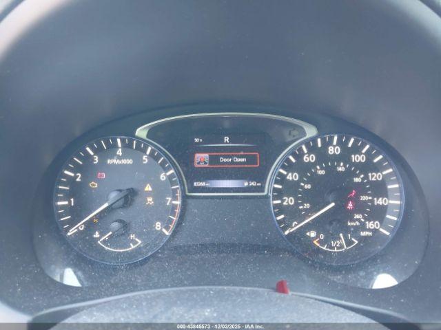 Nissan Altima 2.5 Sr Image 9