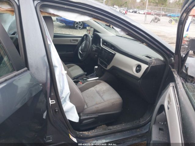 Toyota Corolla Le Image 2