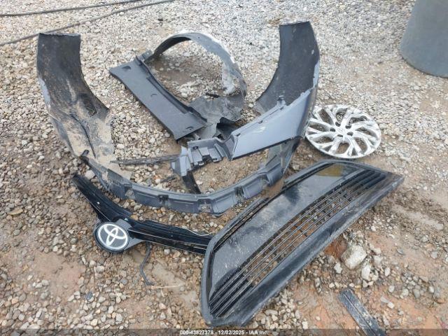 Toyota Corolla Le Image 9