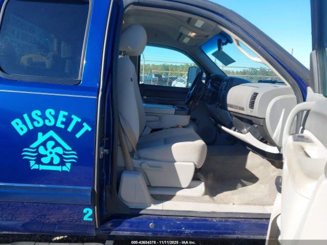 Chevrolet Silverado 1500 Lt Image 17