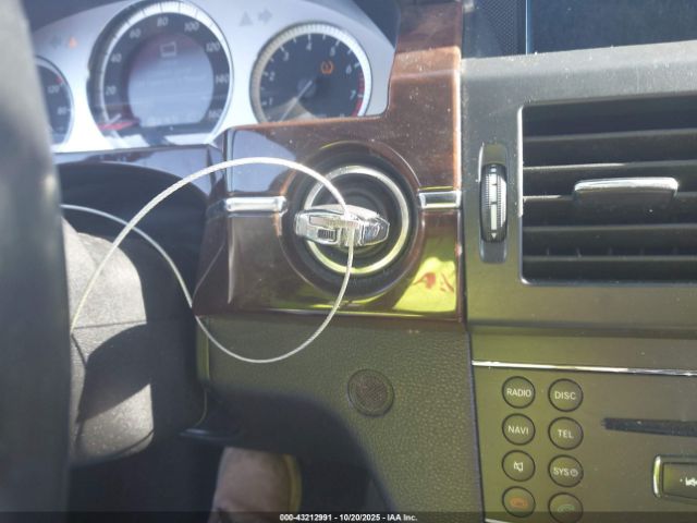 Mercedes-Benz GLK Image 7