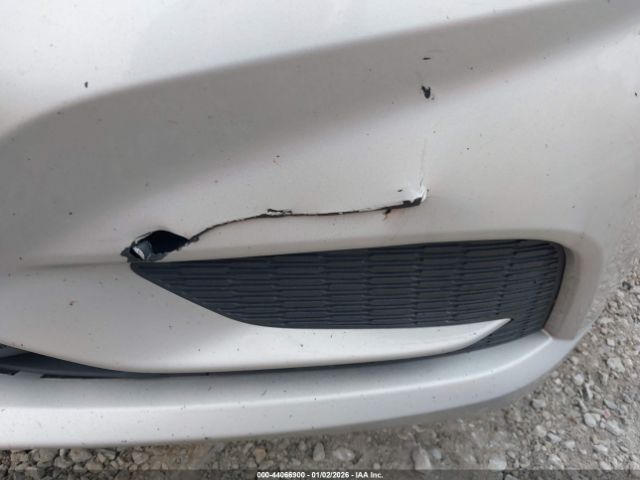 Chevrolet Cruze Lt Auto Image 16