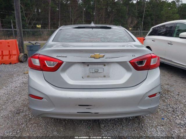 Chevrolet Cruze Lt Auto Image 5